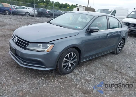 2017 Volkswagen Jetta 1.4T Se из США, поврежденный, VIN 3VWDB7AJ2HM201514